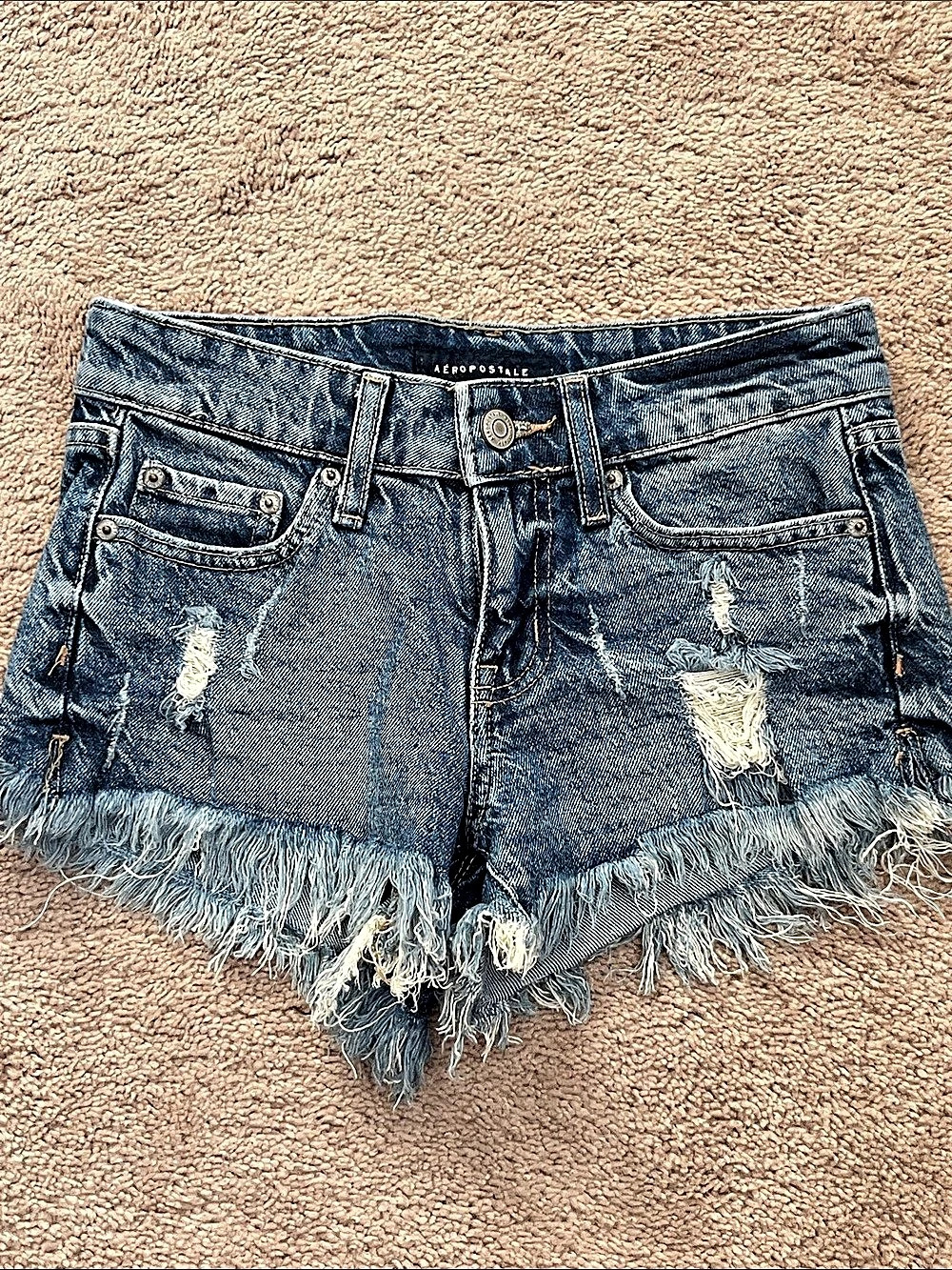 Aéropostale Vintage Low Rise Shorty Distressed Low Rise Denim Shorts Size 000